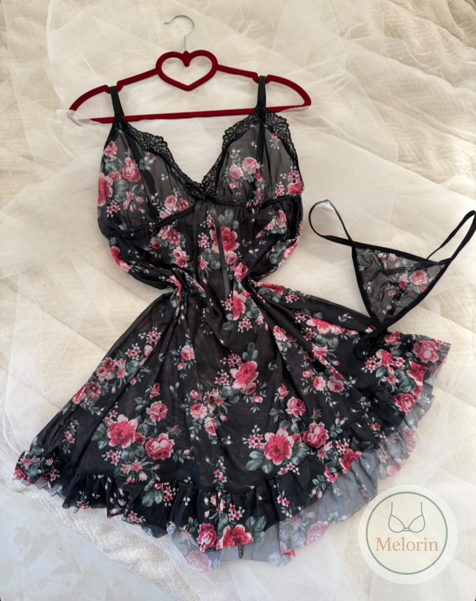 لباسخواب حریر گلدار